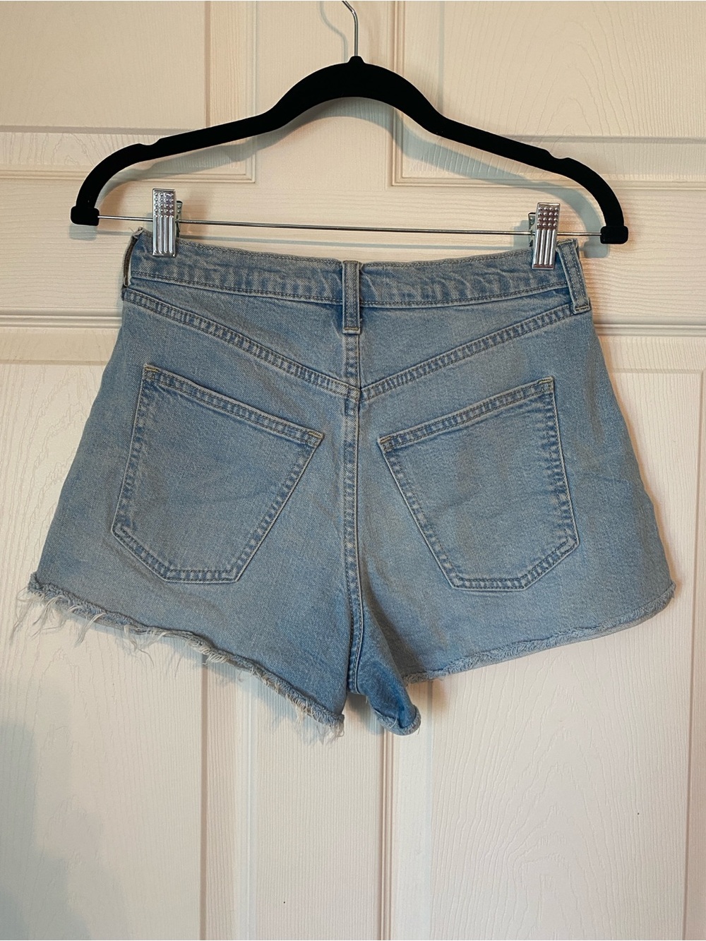 Universal Thread 90s Denim High-Waist Women’s Shorts - Size 2